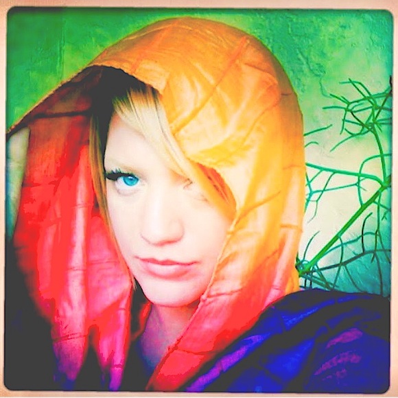 Meet your Posher, Maggie - Picture 3 of 3